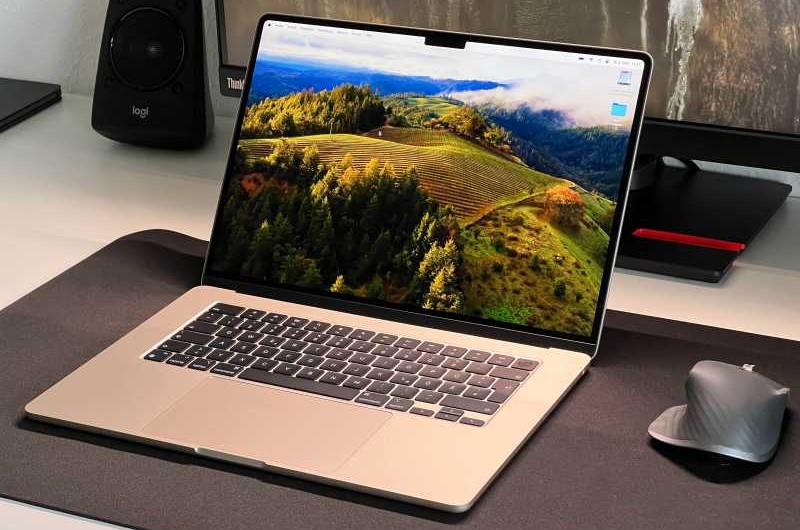 Apple MacBook Air 15